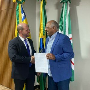 Direção da Polícia Civil participa de assinatura de cessão de uso da 14ª DDP