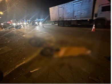 PCGO apreende caminhão envolvido em atropelamento de adolescente após “rabeira”