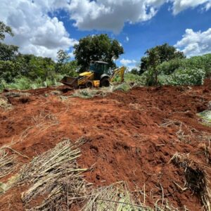 Polícia Civil localiza corpo de desaparecido e investiga possível cemitério clandestino, em Goiânia