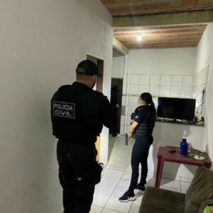 Operação Enredo cumpre buscas em investigação de furto milionário contra banco