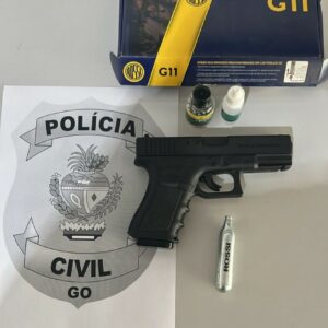PCGO apreende simulacro de arma de fogo durante buscas em Iaciara