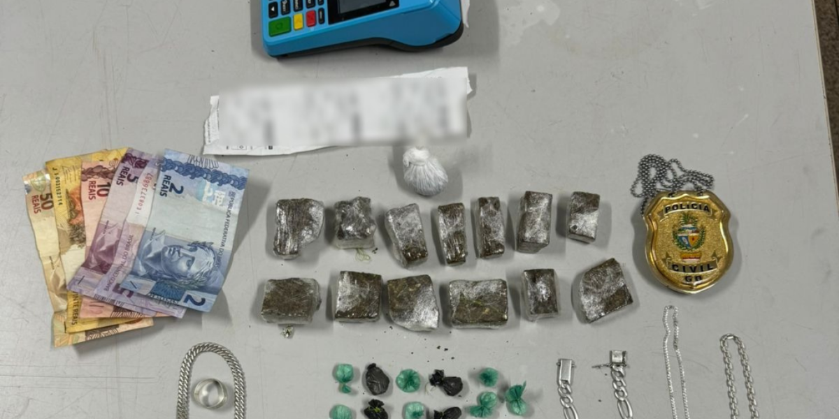 PCGO prende homem em flagrante por tráfico de drogas durante busca e apreensão