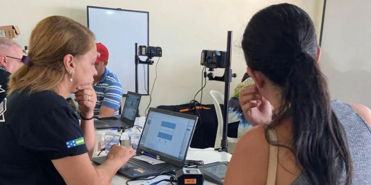PCGO realiza ação social, em Ipameri