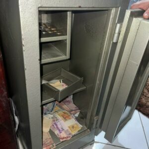 PCGO faz operação em Amaralina contra comerciante por ameaçar pessoas com arma de fogo