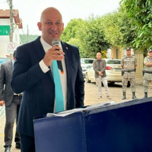 Polícia Civil inaugura sala humanizada e reforma da Delegacia de São Luís de Montes Belos