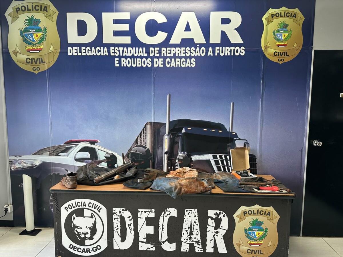 Dupla suspeita de furtar oleoduto em MG é presa pela PC e PM em GO