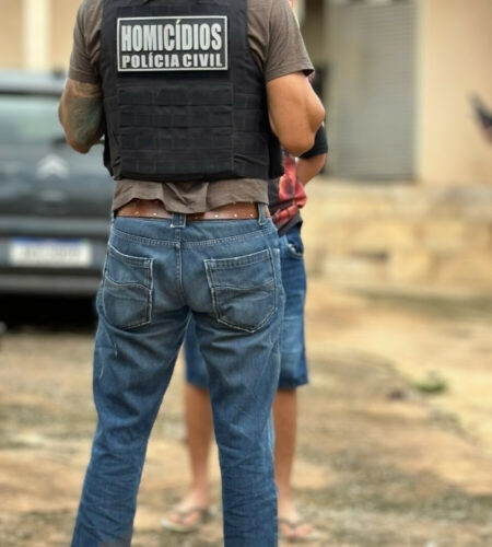 Dupla é presa por tentativa de homicídio, em Novo Gama