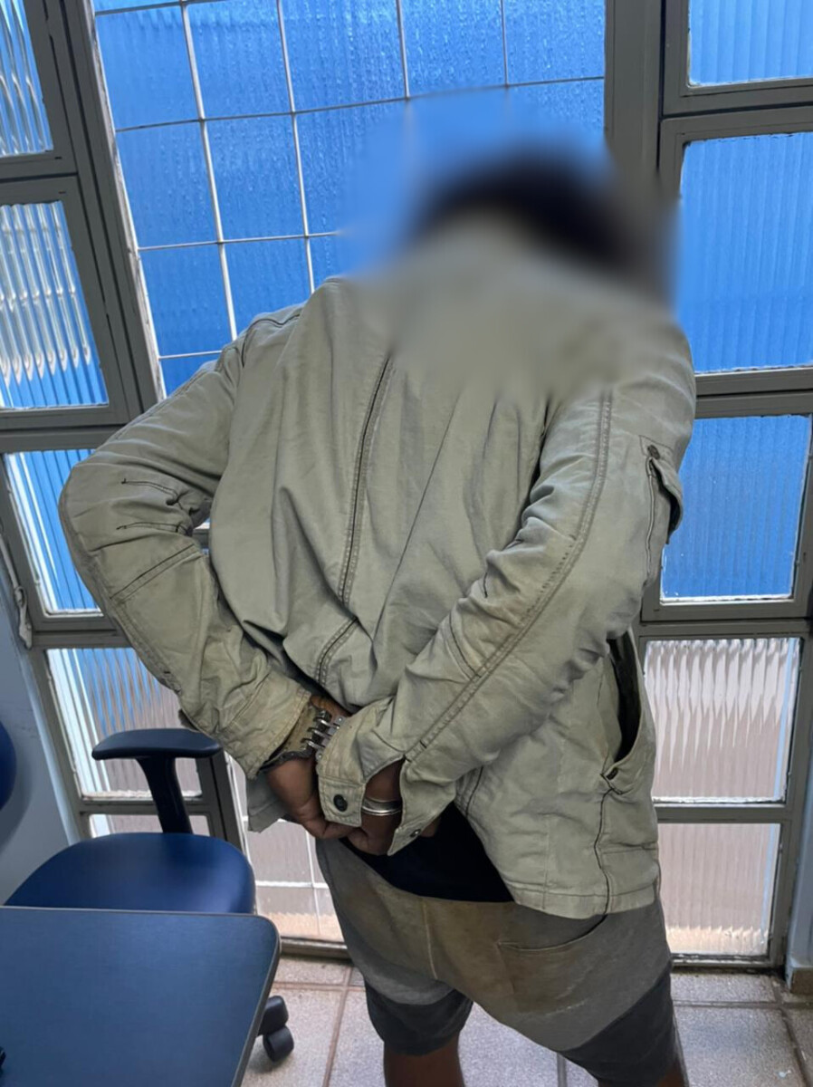 PCGO prende, em flagrante, homem que ameaçou colocar fogo nos pais idosos