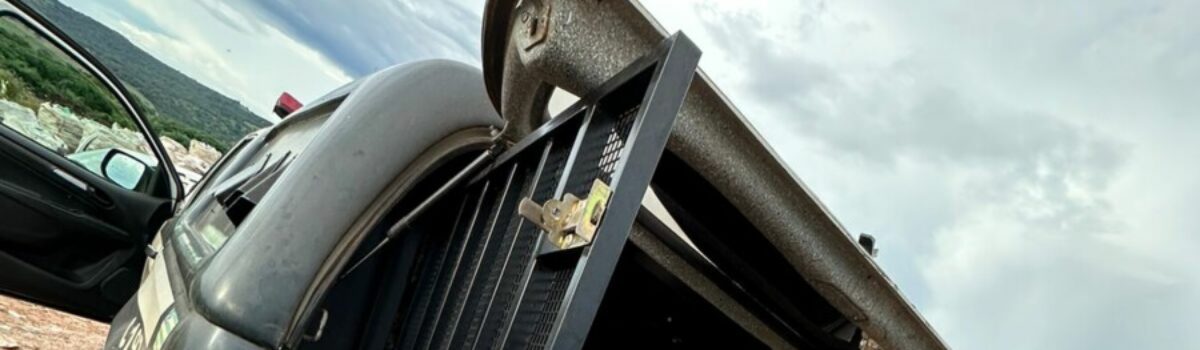 PCGO auxilia Vigilância Sanitária e interdita comércio de Niquelândia