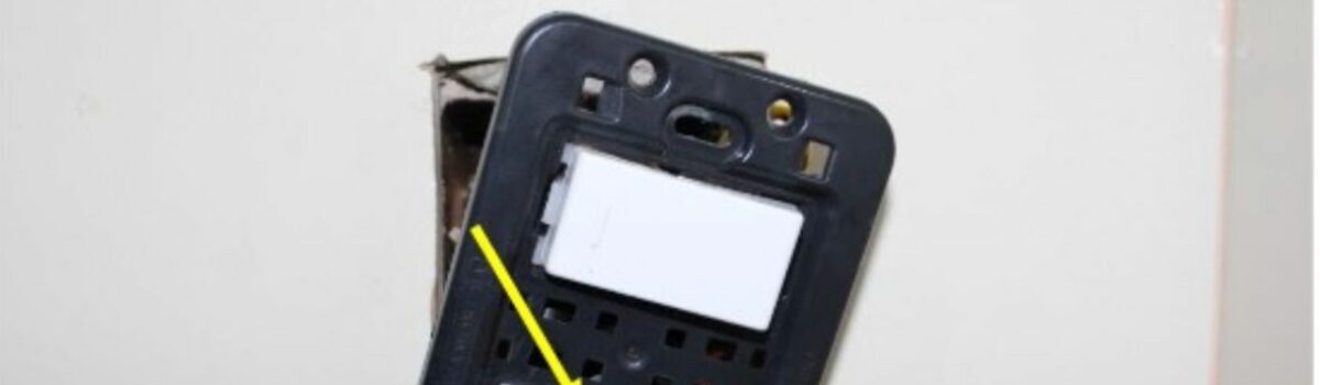 PCGO prende homem que instalou câmera escondida em banheiro de casa alugada