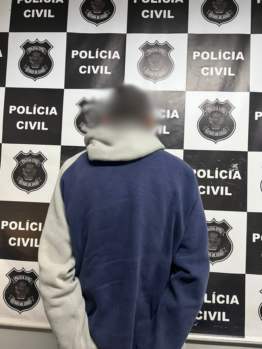 Durante cumprimento de mandado de busca e apreensão, PCGO prende homem em flagrante por tráfico de drogas