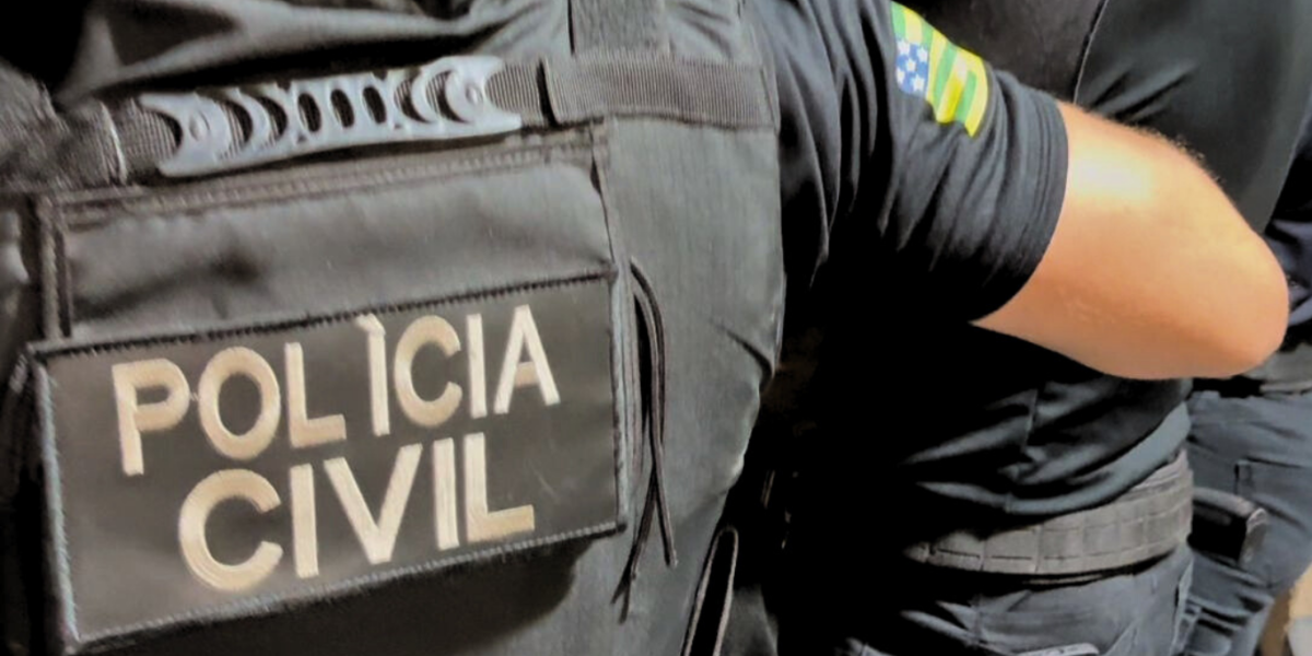 Homem é preso, em flagrante, por integrar orcrim e fazer ameaças a comerciante