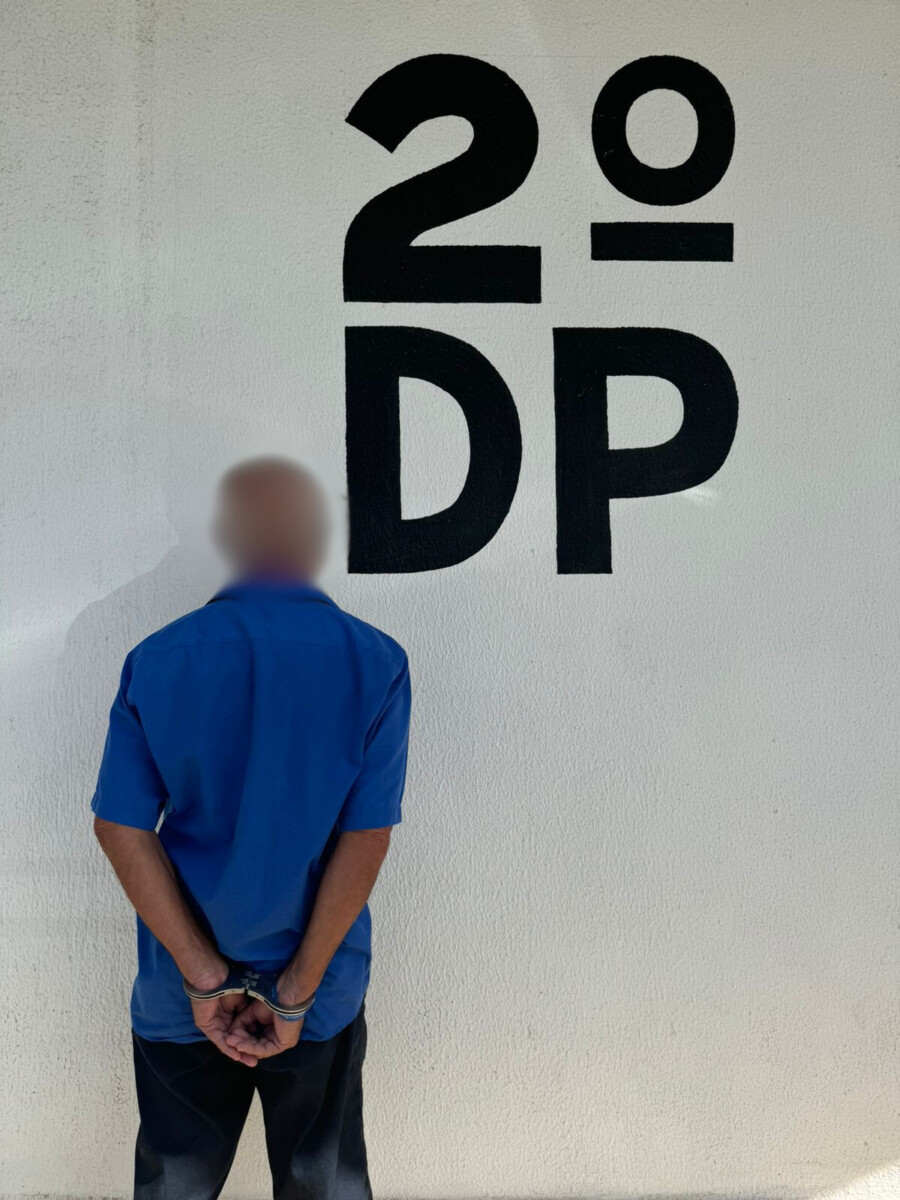 Homem é preso, em flagrante, por porte de arma de fogo, em Aparecida