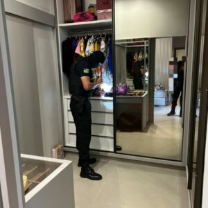 PCGO prende médico, farmacêuticos e funcionário de farmácia por venda de medicamentos sem receita em investigação relacionada a overdose de estudante