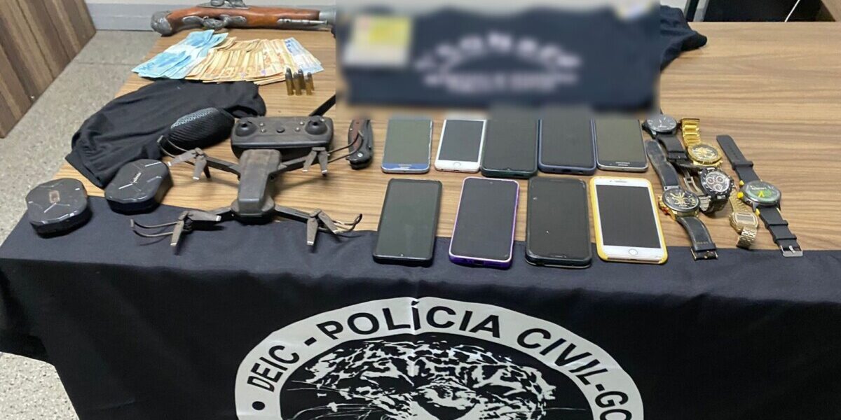 PCGO prende investigados que se passaram por policiais e roubaram residência