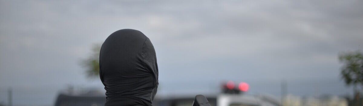 PCGO prende homem em flagrante por furtar celular de ex