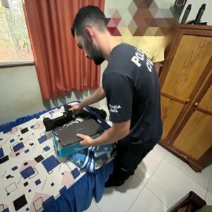 PCGO recupera Chromebook alvo de apropriação indébita em Nova Crixás