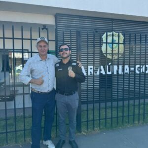 Delegado de Paraúna por 40 anos, Divino Ferro se aposenta