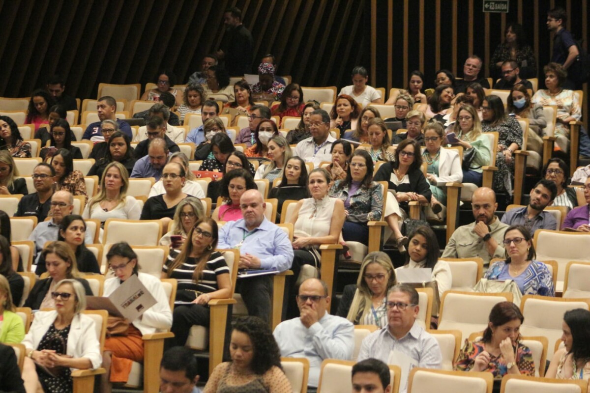 PCGO participa de seminário voltado a prevenção e combate ao assédio moral e sexual no ambiente de trabalho