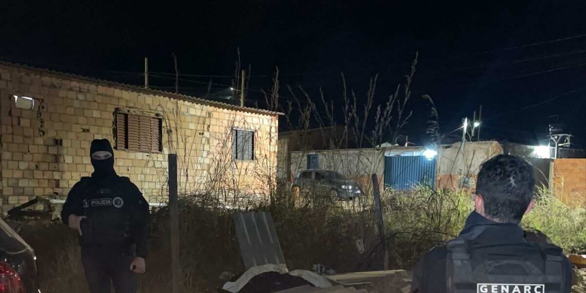 Homem é preso em flagrante por tráfico e posse de munições em Cristalina