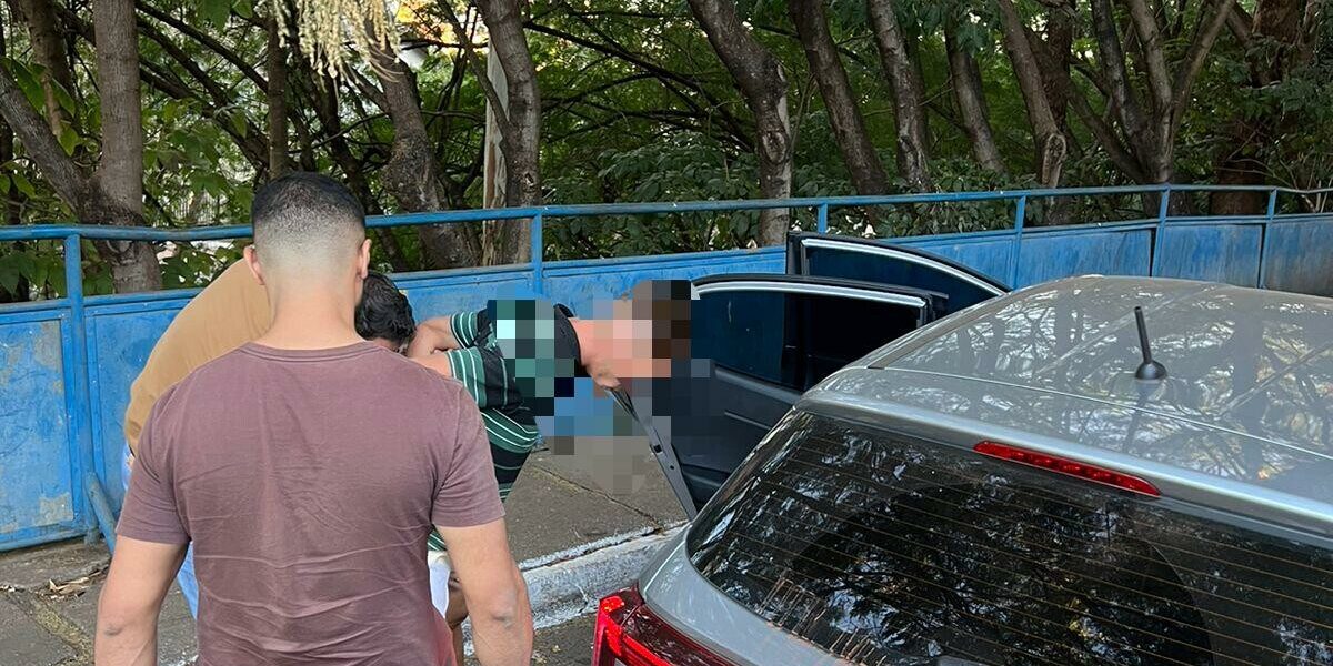 Polícia Civil prende, na rodoviária de Anápolis, homem que tentou fugir após roubo a duas vítimas