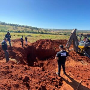 Polícia Civil localiza corpo de jovem desaparecida, na zona rural de Orizona, e prende companheiro por feminicídio