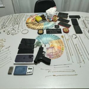 Operação prende sete pessoas por furto e receptação contra joalheria de Posse; bens foram recuperados