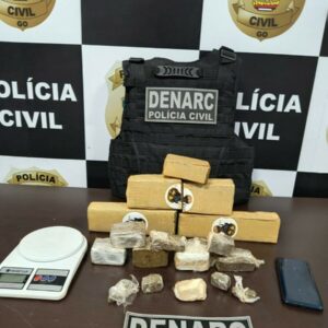 Polícia Civil prende trio que armazenava e distribuía drogas em Aparecida de Goiânia