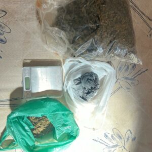 Polícia Civil prende suspeitos de homicídio em Goiânia e apreende drogas