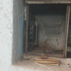 Mulher é presa por furto de energia no Jd. Guanabara 2, Goiânia
