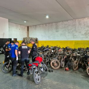 ‘Circulação Ilegal’: PCGO cumpre mandados comércios e apreende motocicletas irregulares em Goiânia e Aparecida de Goiânia