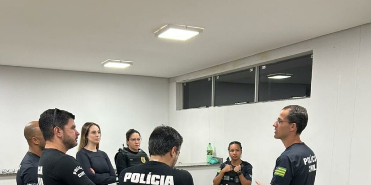 Operação 242 prende golpista que usou mais de 200 chips de celular para consumar golpe do “novo número”