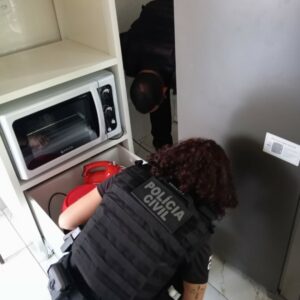 Polícia Civil faz operação em Uruaçu contra o tráfico e associação para o tráfico de drogas