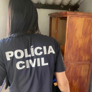 Operação cumpre mandados de busca, em Goianápolis, contra o tráfico de drogas