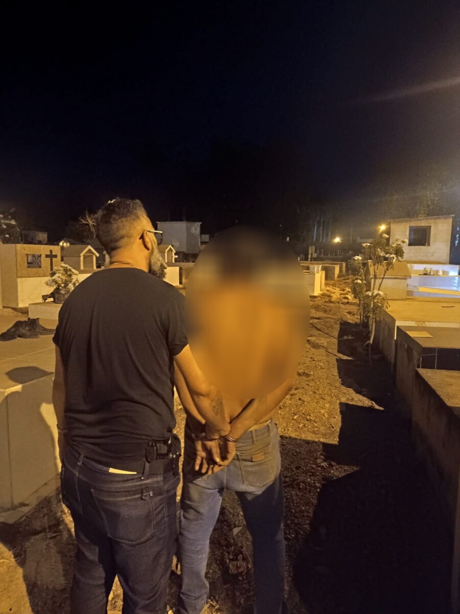 PCGO prende homem dentro de cemitério após golpear carro de vítima em Niquelândia