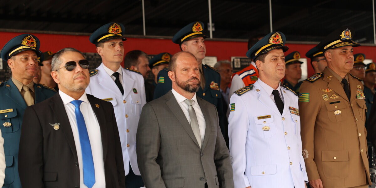 Delegado-Geral participa de cerimônia dos 35 anos de emancipação do Corpo de Bombeiros Militar de Goiás