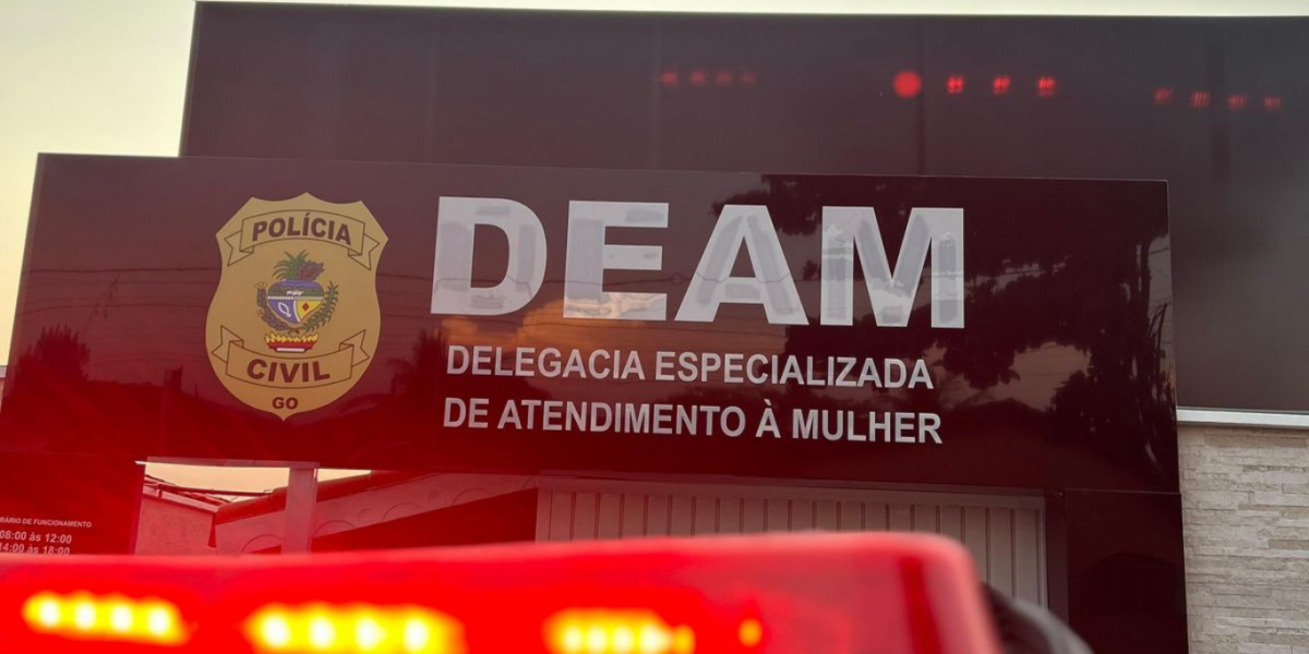 PCGO prende homem que descumpriu medidas protetivas, agrediu e quebrou celular da ex
