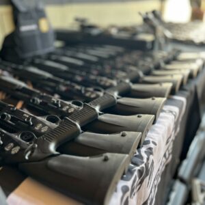 Direção-Geral da PCGO entrega novos equipamentos bélicos para a CORE/GT3