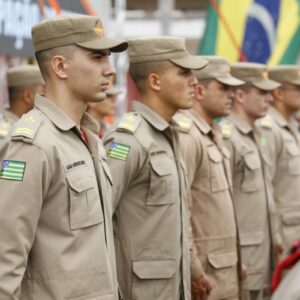 Delegado-Geral participa de cerimônia dos 35 anos de emancipação do Corpo de Bombeiros Militar de Goiás
