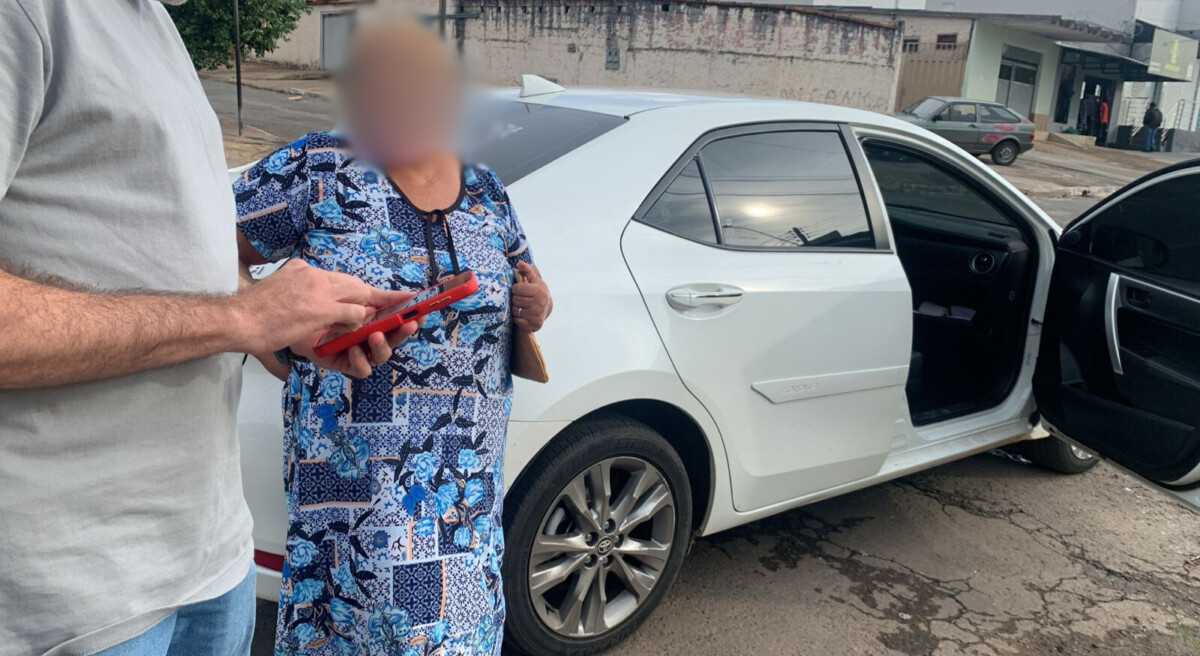 PCGO prende mulher de 57 anos por tentar sacar benefício social com documento falso