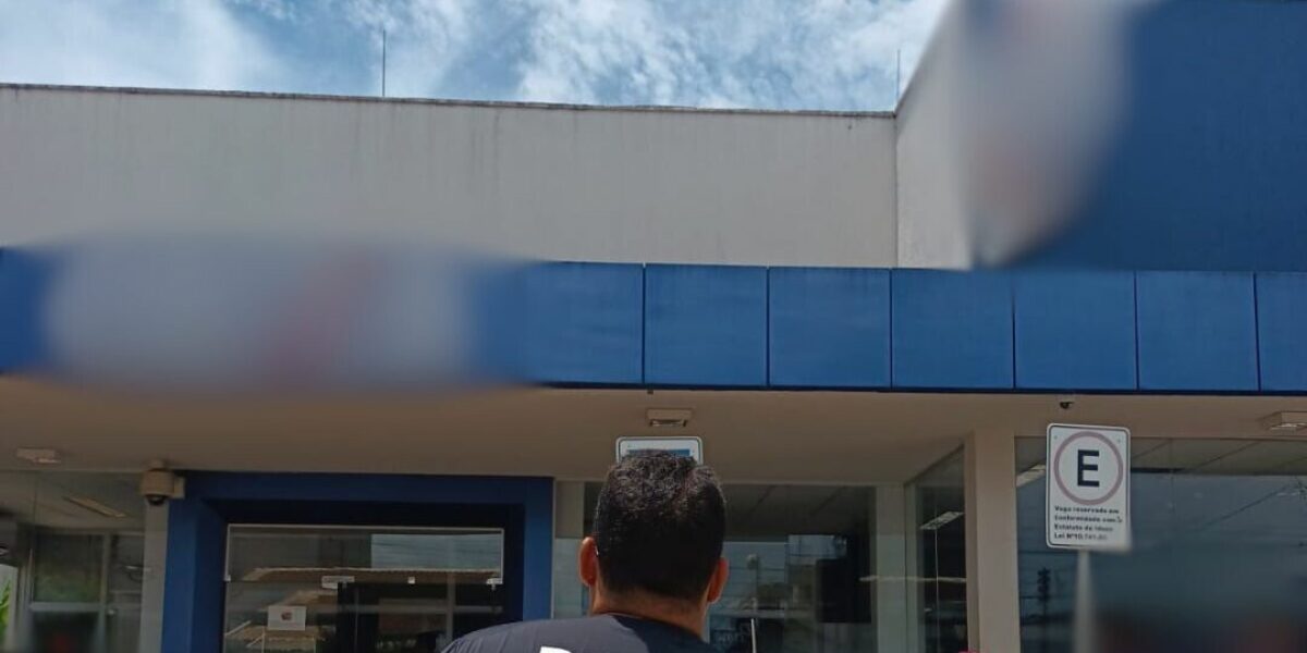 PC prende estelionatário que tentou aplicar golpes em agência bancária usando documentos falsos em nome de idosos