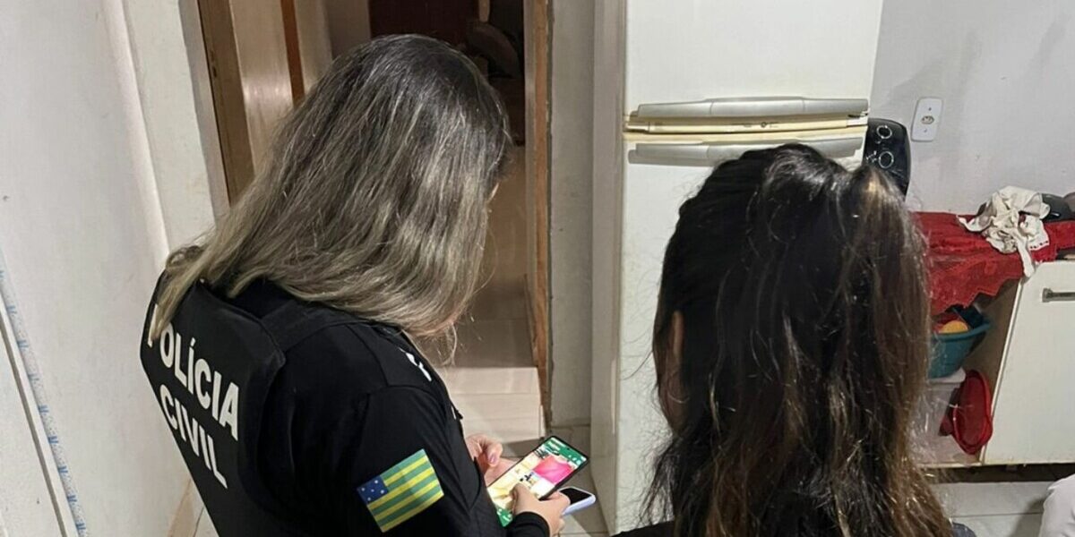 Operação Hagnos: PCGO cumpre mandado de busca e apreensão em desfavor de investigado por armazenar pornografia infanto-juvenil