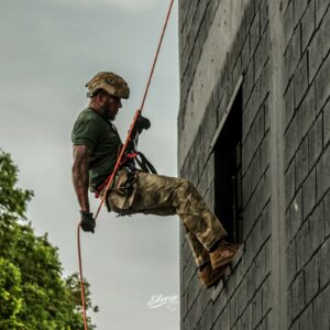 Policiais civis da CORE/GT3 fazem curso de resgate em edificações e abordagem em áreas elevadas