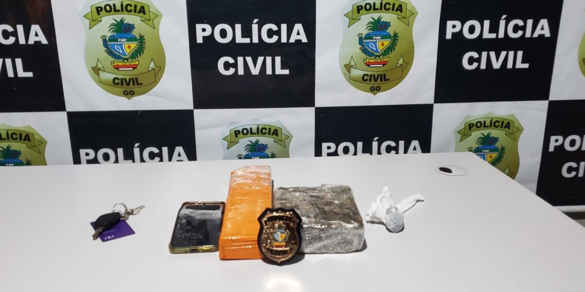 Dupla é presa por tráfico de drogas em Ceres