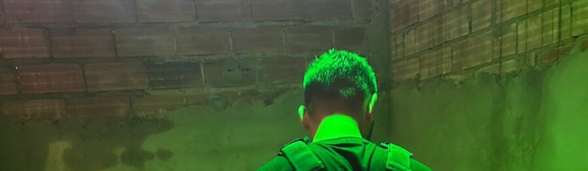 PCGO cumpre mandado de busca domiciliar contra investigado por tráfico de drogas em Abadia de Goiás