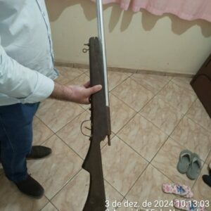 Homem é preso, em Aparecida de Goiânia, por fabricação caseiras de armas