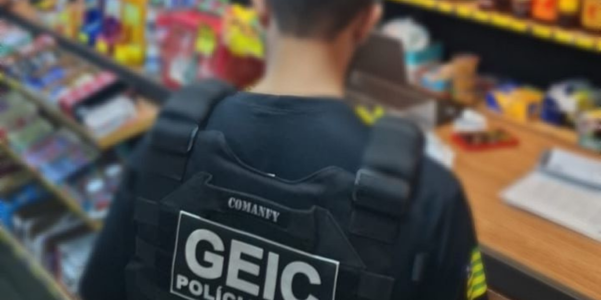 ‘Smoke’: PCGO fiscaliza venda de cigarros eletrônicos, apreende produtos e prende cinco pessoas em Rio Verde