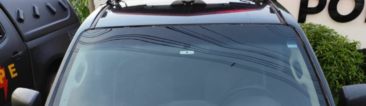 Mulher é presa por tráfico de drogas em praça pública de Iporá