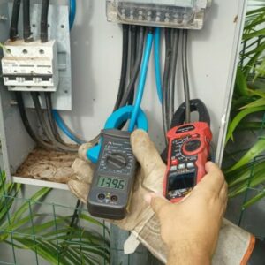 PC investiga furto de energia em apartamentos decorados e à venda por construtora