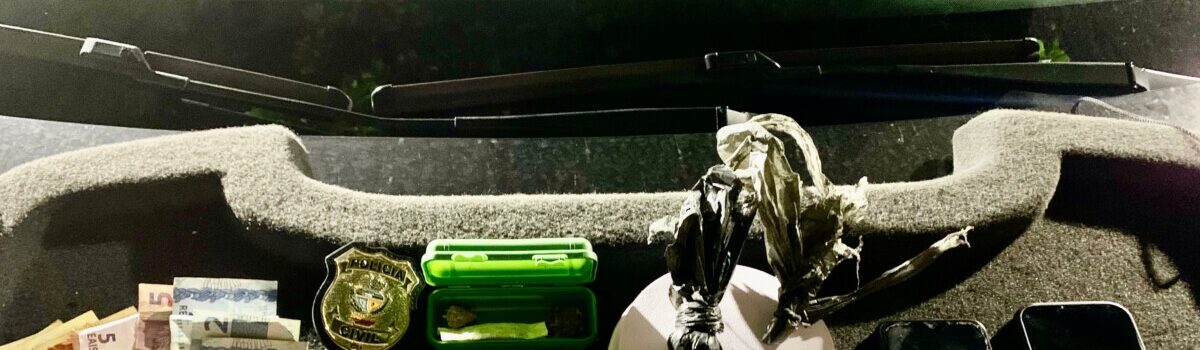 PCGO prende dupla de funcionários de distribuidora de bebidas por tráfico de drogas